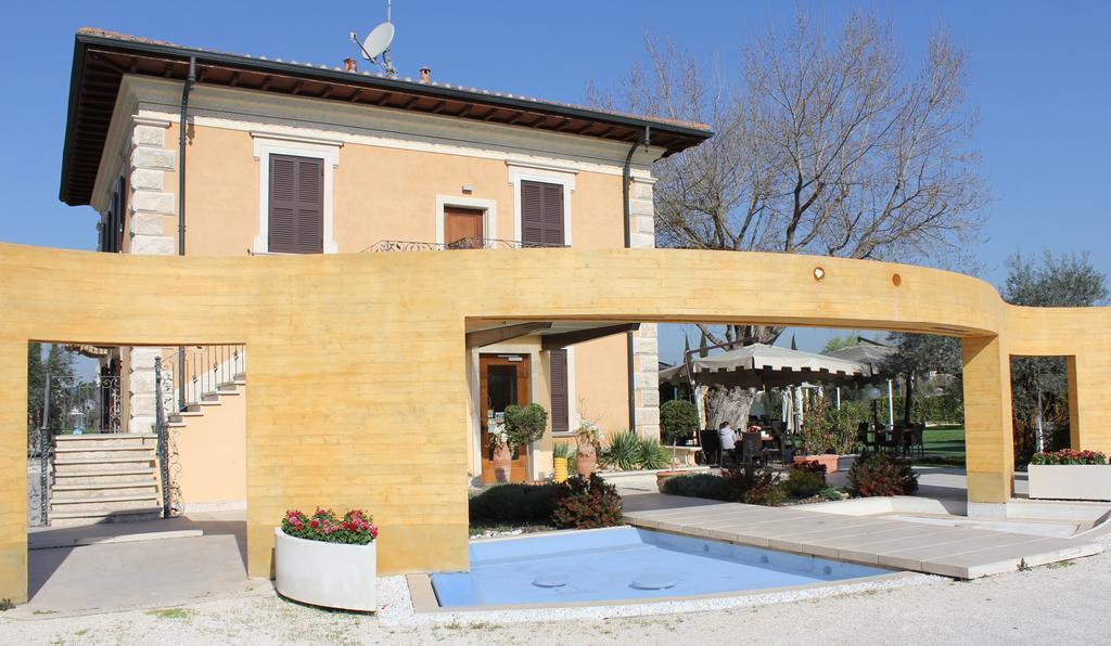 Villa Tivoli Guidonia Exteriör bild